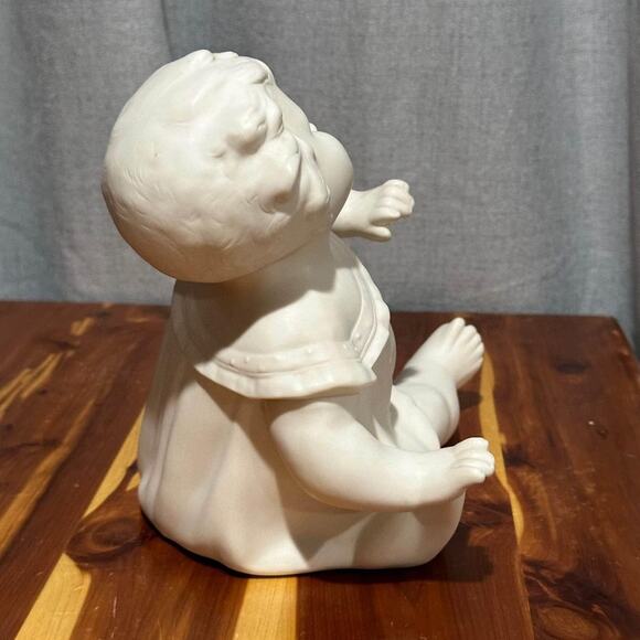 Vintage German Porcelain Figurine‎ - Picture 4 of 8